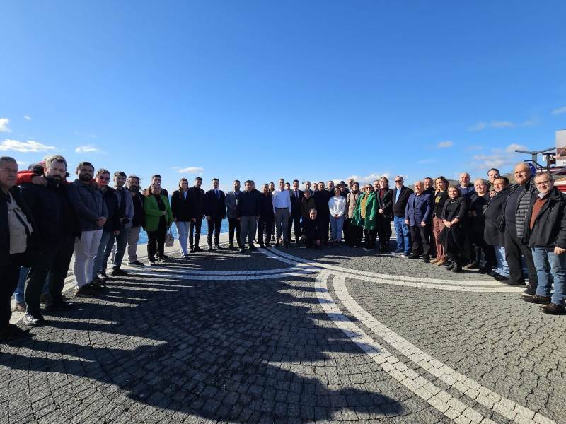 AK Parti İl Başkanı Aydemir'in Edremit'te 10 Ocak Gazeteciler Günü buluşması