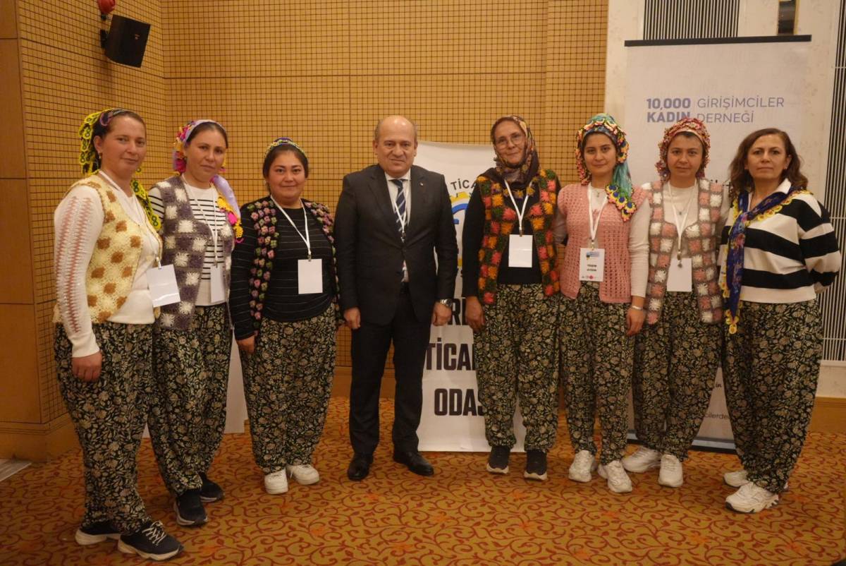 “Girişimcilikte Farkındalık Zirvesi” girişimcilik ruhuna yeni bir soluk getirdi