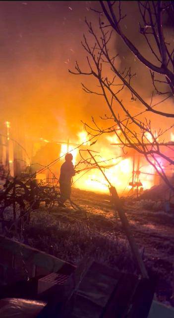 Sındırgı’da baraka hangını korkuttu