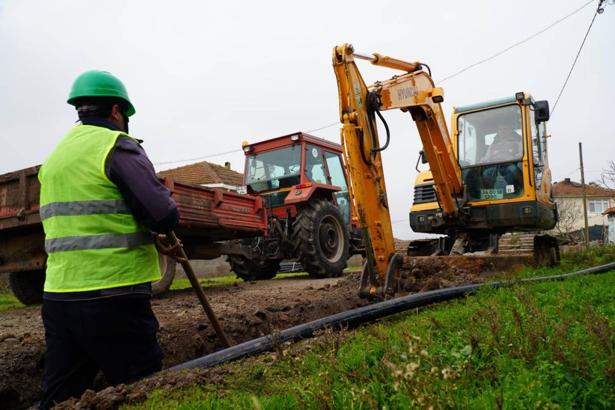Ahmet Akın’ın vizyonu Hacıvelioba Mahallesi’ni suya kavuşturuyor