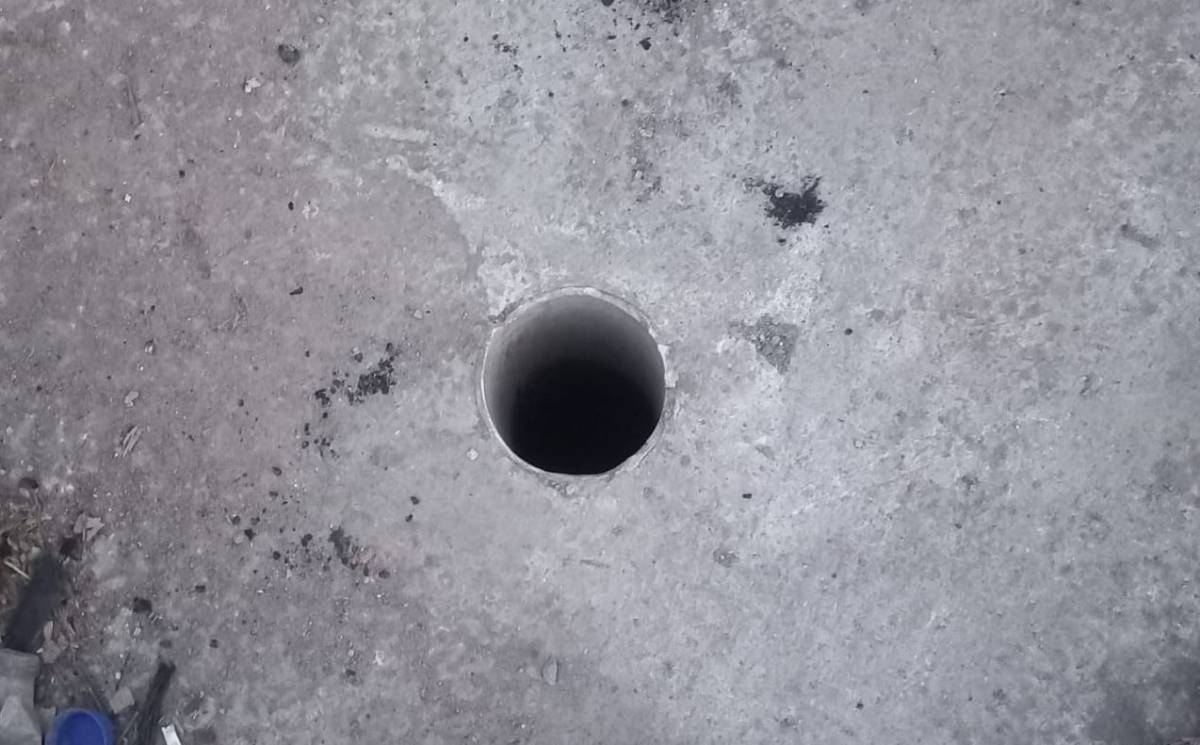 Balıkesir'de kuyuda sıkışan yavru kedi 2 saatte kurtarıldı