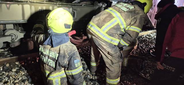 Susurluk’ta Yük Treni Lokomotifinde Yangın