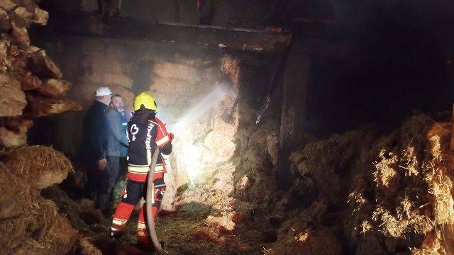 Susurluk’ta samanlıkta korkunç yangın