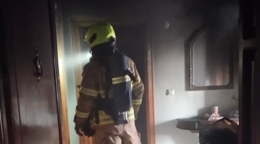 Erdek’te apartman dairesinde yangın