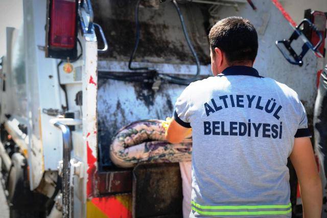 Altıeylül Belediyesi’nden 2025’te Hizmet Seferberliği