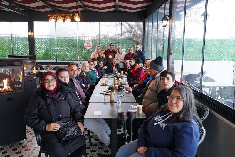 Ayvalık'ta Engelliler Derneği’nden Engelsiz Kafe’ye Ziyaret