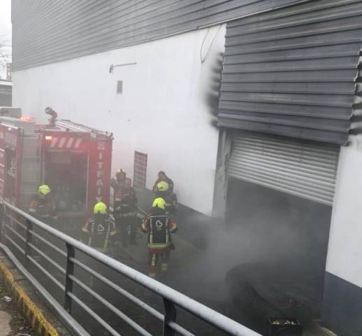 Yaylada AVM Bodrum Katında Yangın