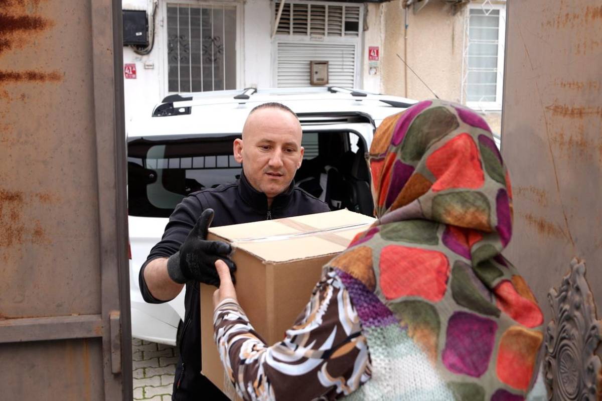 Burhaniye Belediyesi Ramazan Ayı’nda dayanışmayı büyütüyor