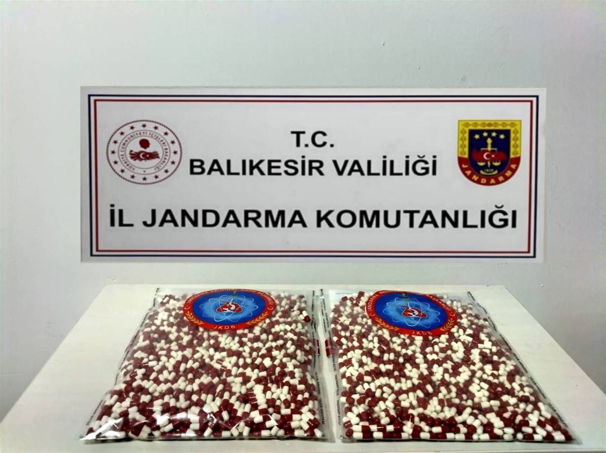 Balıkesir’de Jandarmadan torbacılara darbe..