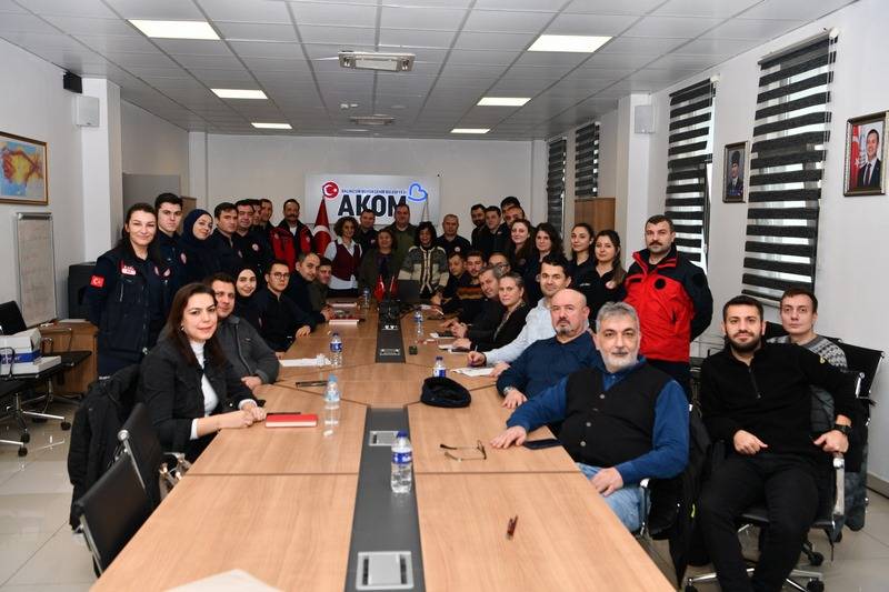 Balıkesir'de Afetlere Karşı Dirençli Balıkesir İçin Eğitmenler