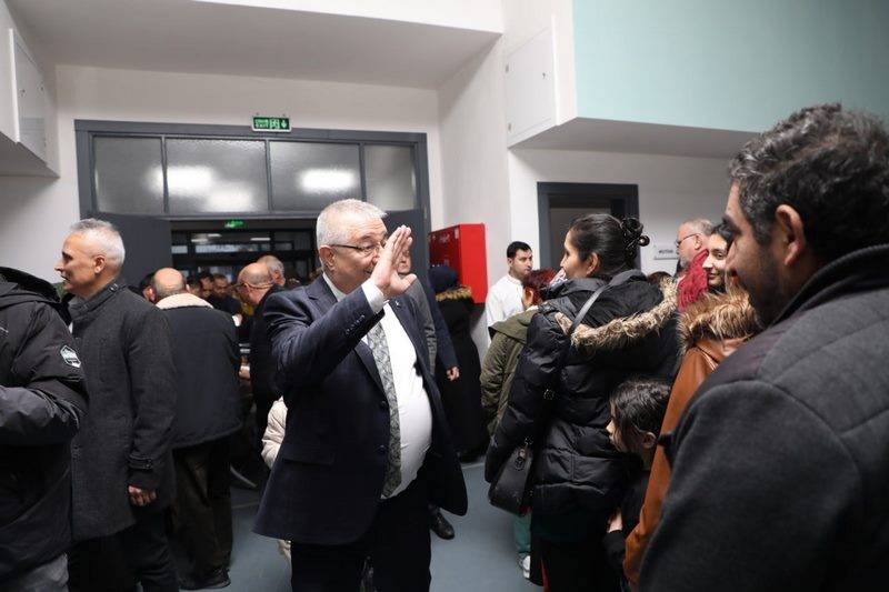 Edremit Belediyesi İlk İftar Sofrasını Tuzcumurat’ta Kurdu