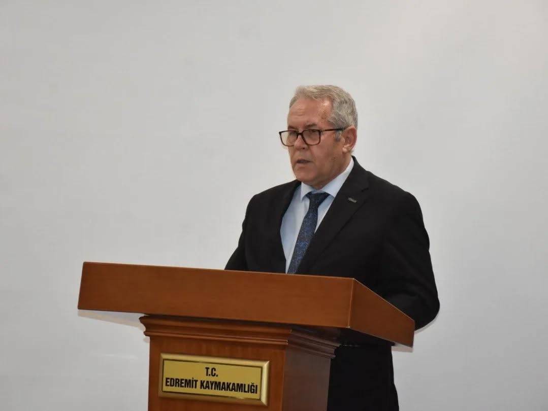 Edremit'te Mevlid-i Nebi Haftası Kapsamında Sanat Yarışmaları Düzenlendi