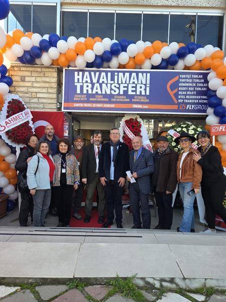 Edremit Turizmine Yeni Soluk: Flaygroup Seyahat Acentası Coşkulu Bir Törenle Açıldı