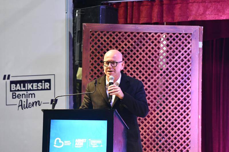 Başkan Akın, Dursunbey’de iftar yaptı