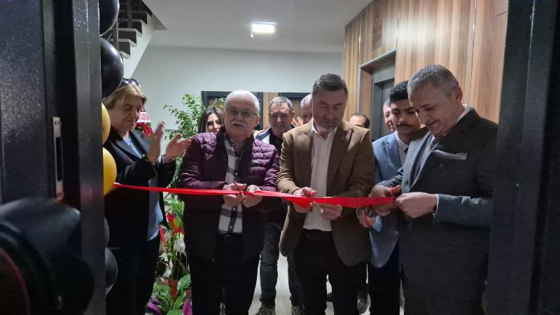 Dr. Cemal Aydın özel muayenehanesini açtı