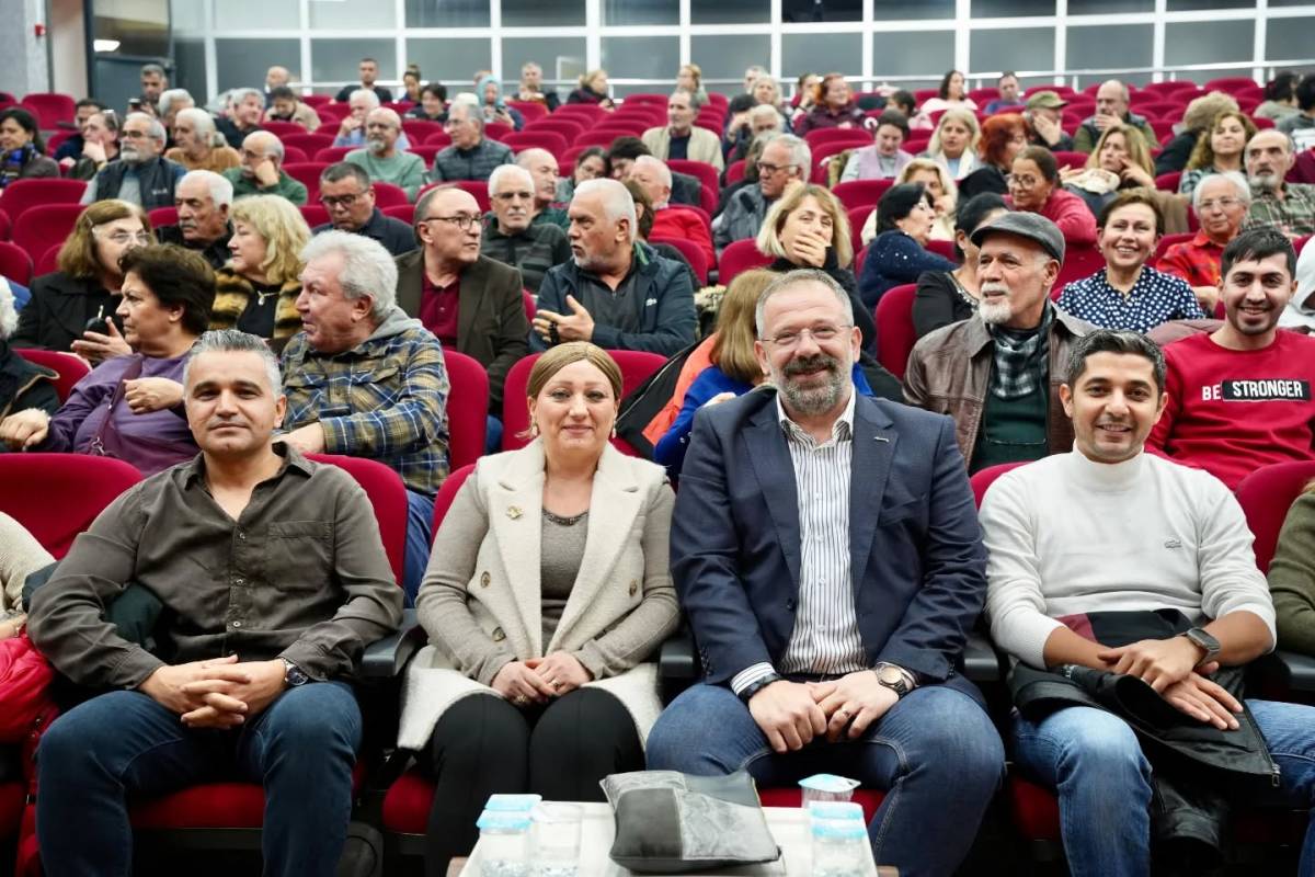 Gömeçliler Bağlanma Düzeni Konseri ile coştu