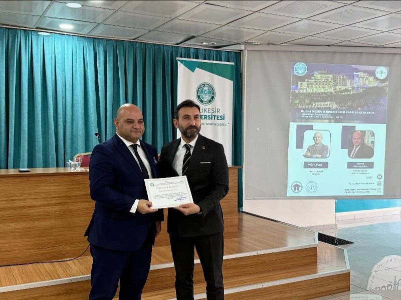 Burhaniye 'de Kariyer Günleri devam ediyor