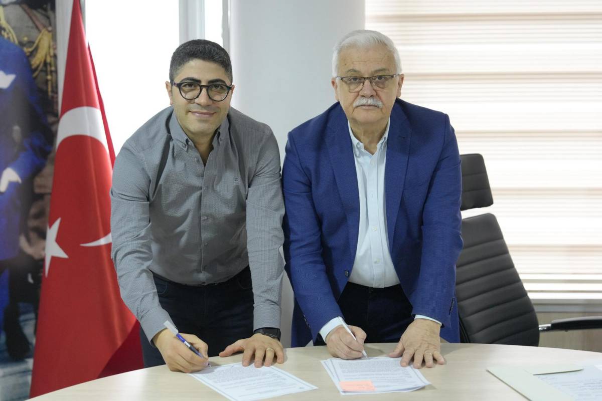 Burhaniye Belediyesi’nden spor kulüplerine tam destek