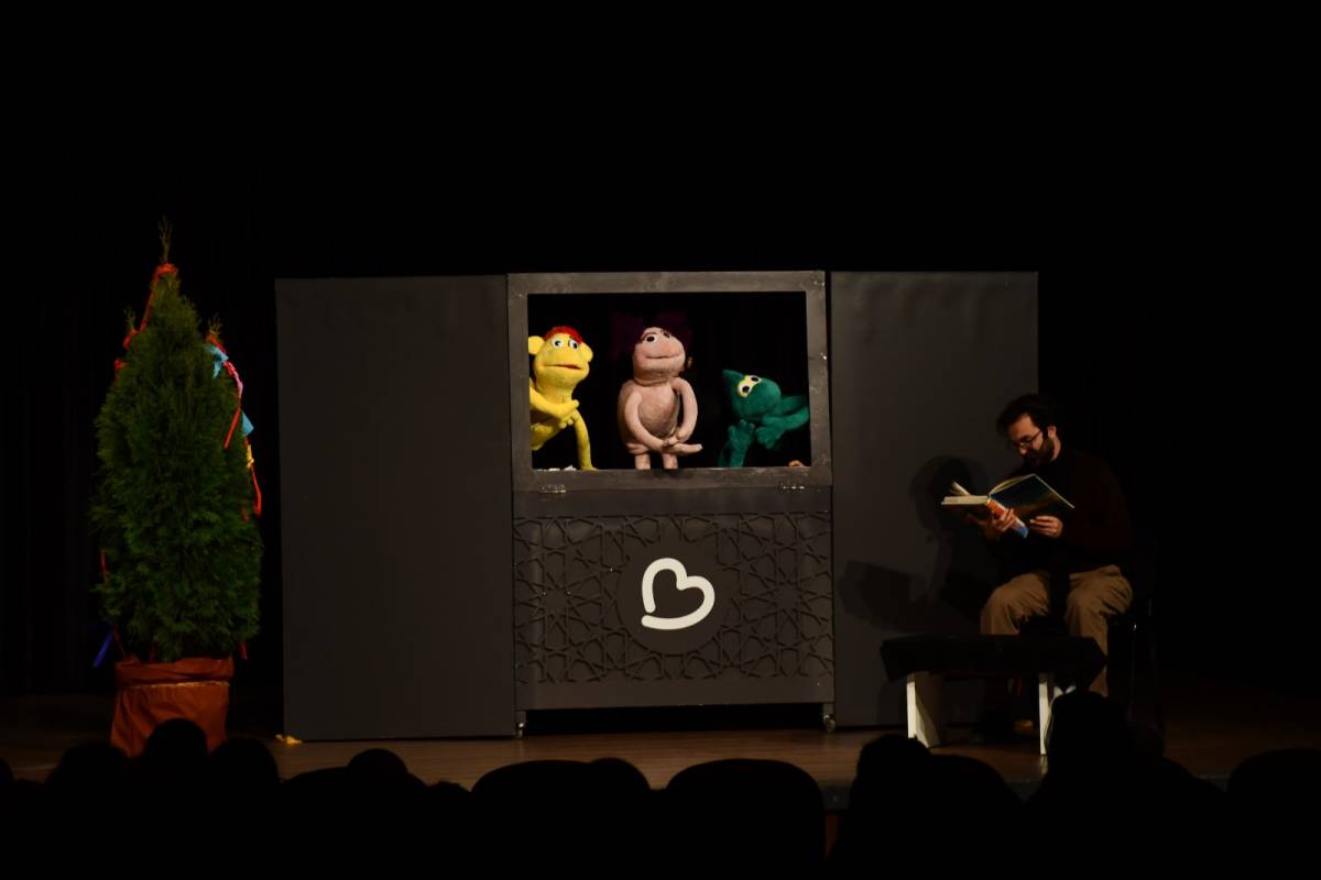 Başkan Akın’ın yarıyıl armağanı çocukları da aileleri de sevindirdi