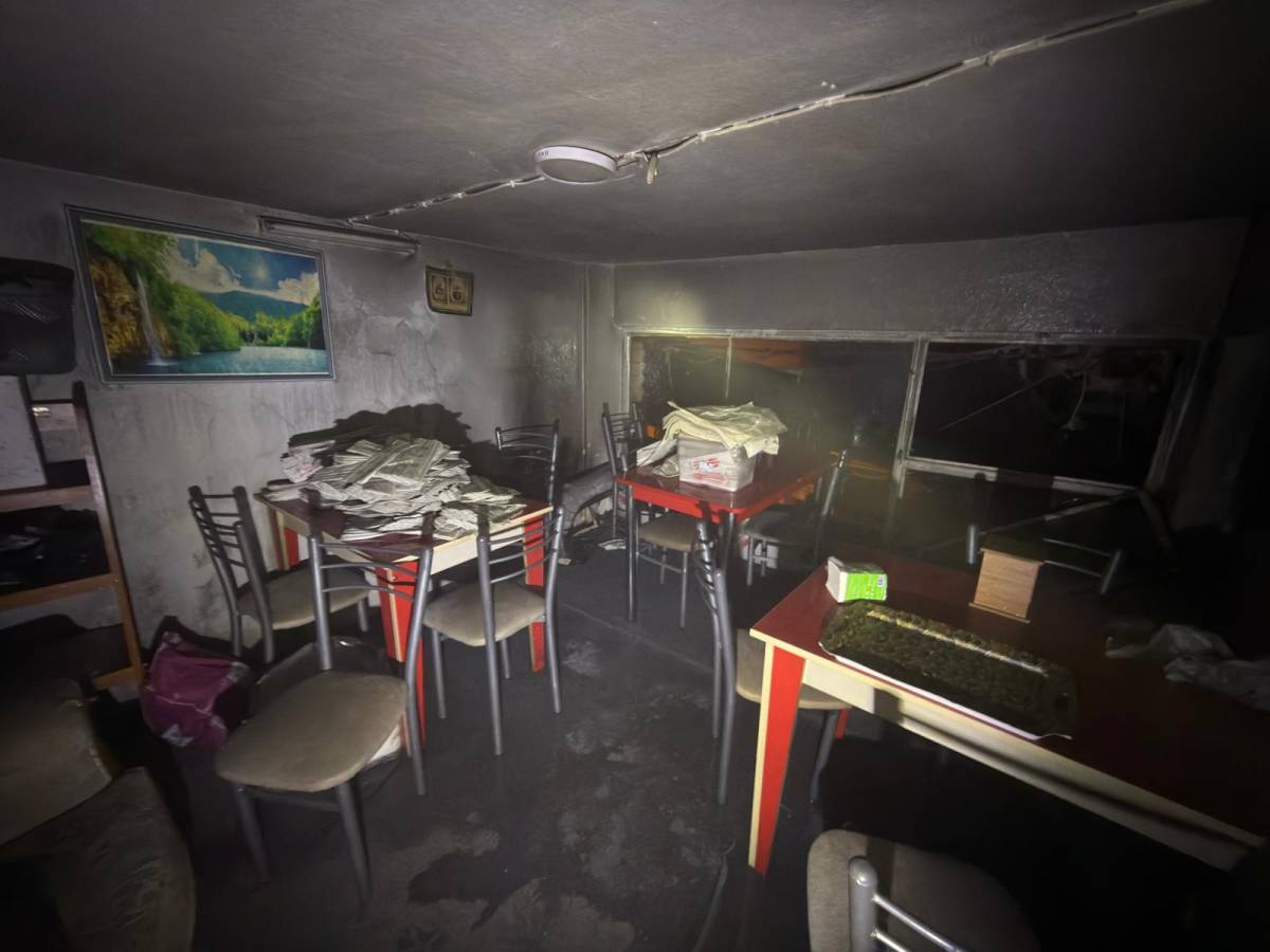 Edremit’te Ciğercide Baca Yangını Paniğe Neden Oldu