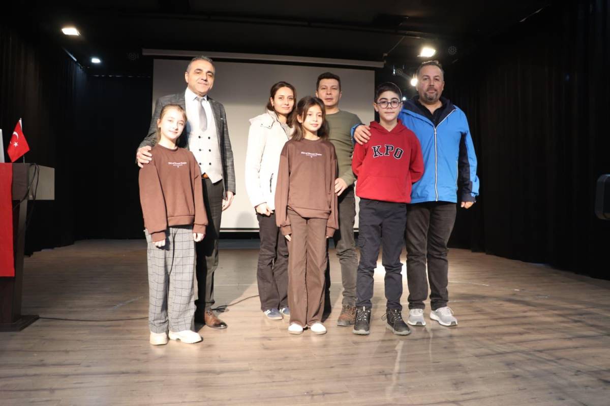 5. Sınıf Öğrencisi Elif Filiz İl Birincisi!