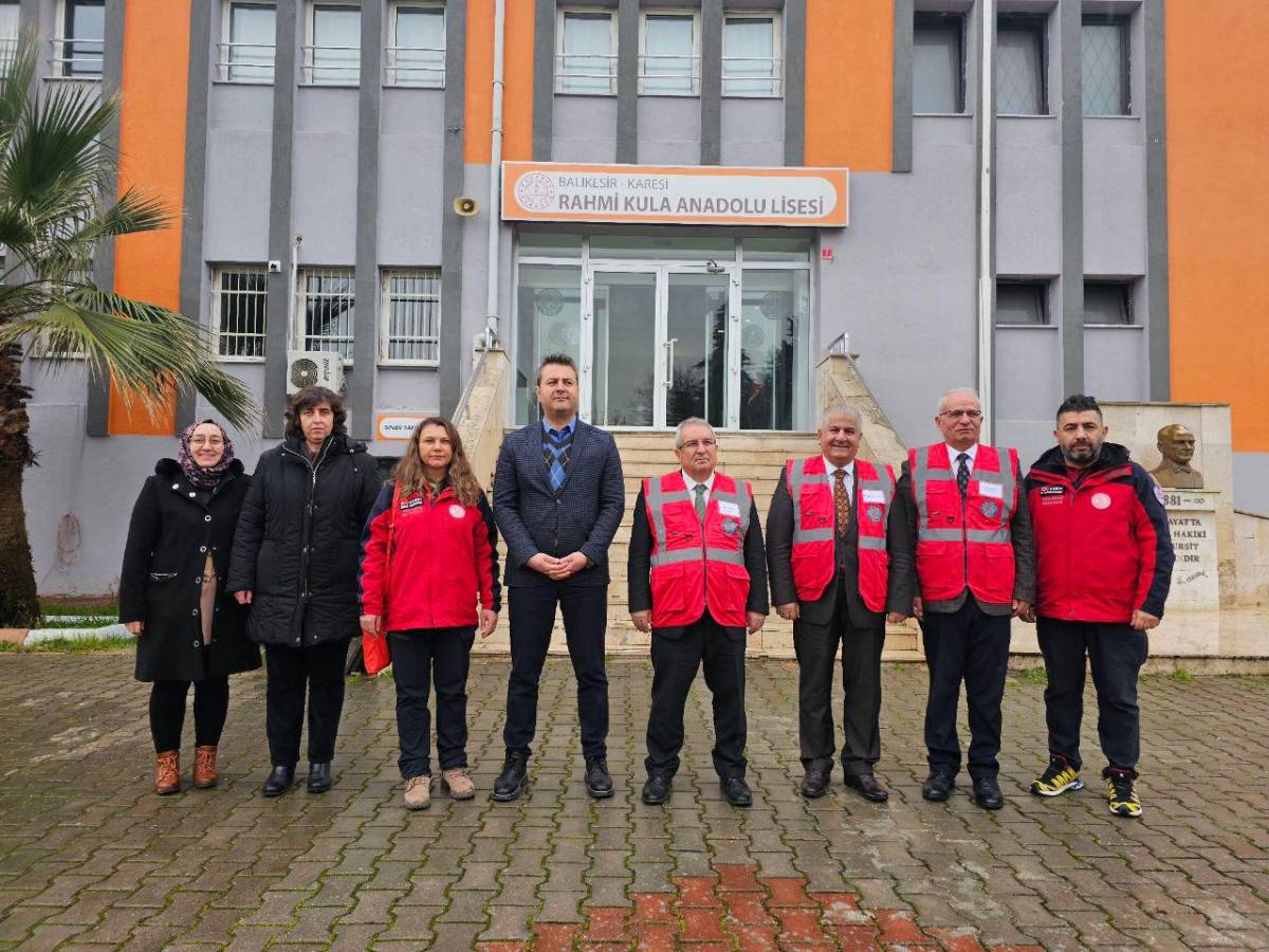 Balıkesir’de Afet Bilinci Seferberliği: Genç MEB AKUB Programı Gerçekleştirildi