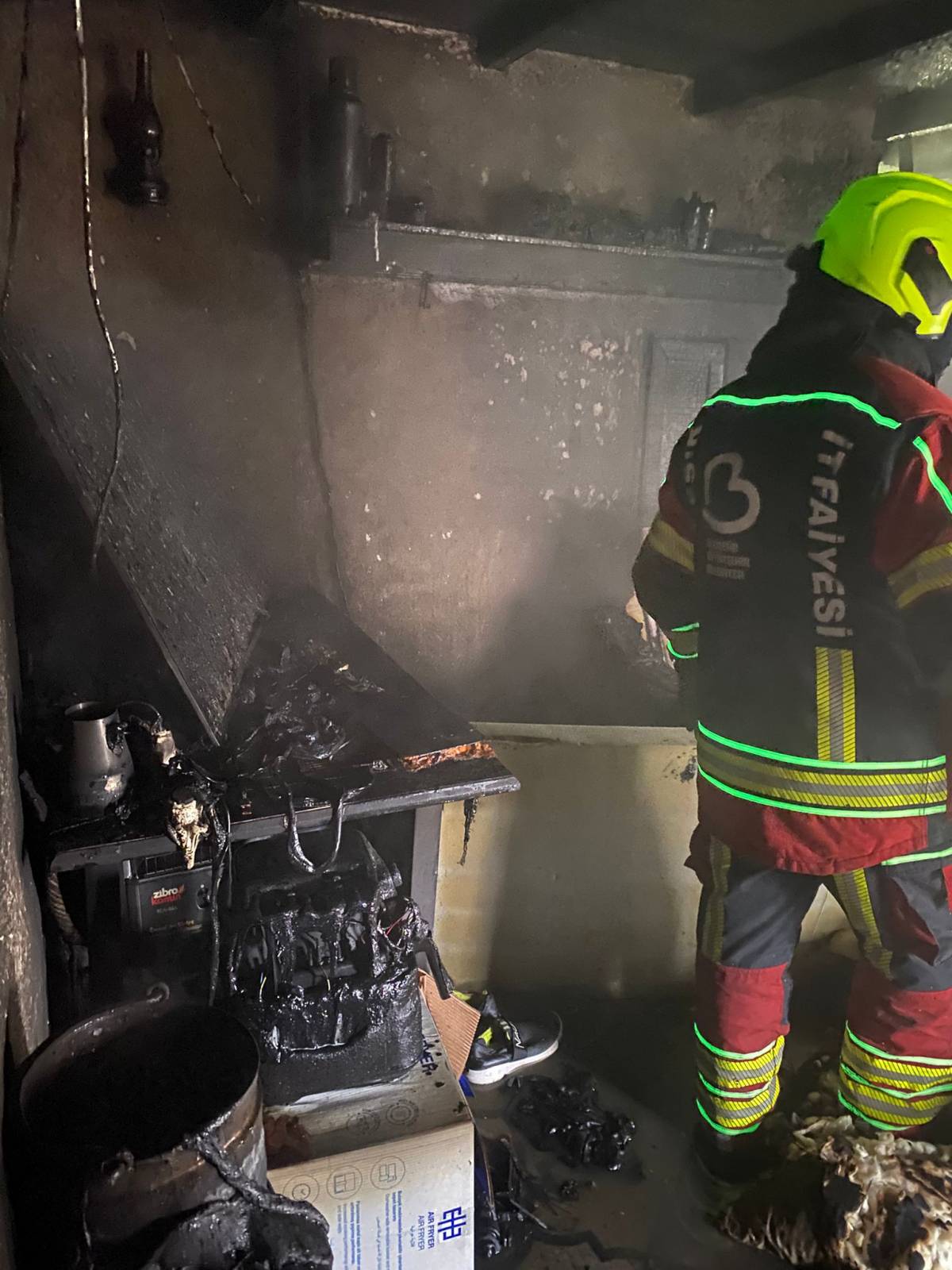 Balıkesir’de müstakil ev yangını