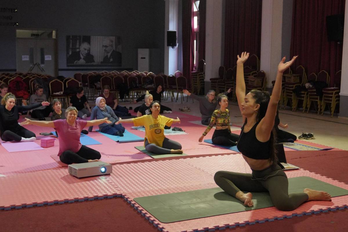 Yoga kurslarına büyük ilgi kontenjan kısa sürede doldu