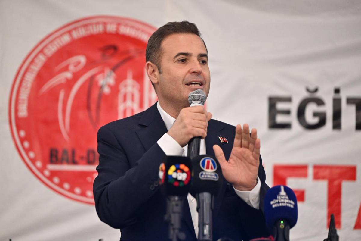 İzmir’de Balıkesir rüzgarı: Başkan Akın: “Bizi birleştiren memleket sevdasıdır”