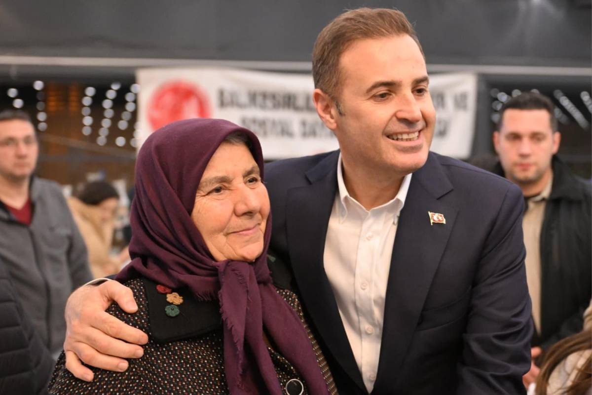 İzmir’de Balıkesir rüzgarı: Başkan Akın: “Bizi birleştiren memleket sevdasıdır”