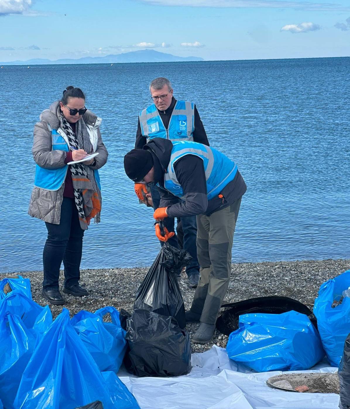 Deniz Çöpleri İzleme Programı (MLW) kapsamında Altınkum’da anlamlı temizlik