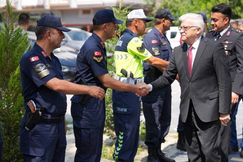 Burhaniyeliler Ramazan Bayramı’na hazır!
