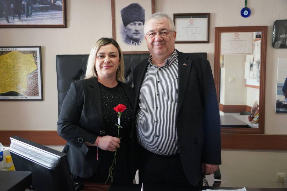 Başkan Ertaş’tan Kadın Muhtarlara 8 Mart Ziyareti