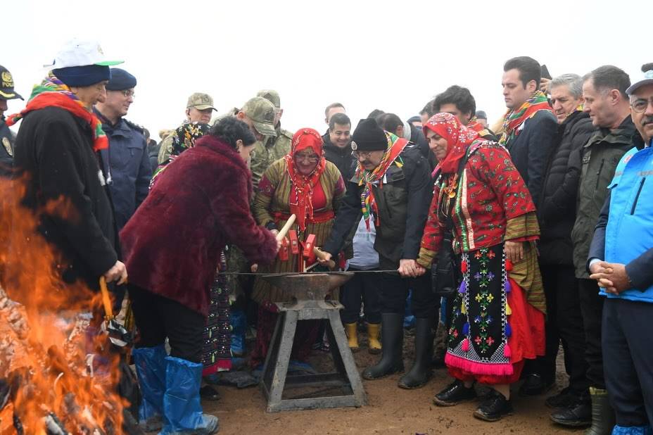 Vali Ustaoğlu Önünde Güçlü Mesaj: “Türkiye’nin Gücü Orman” Balıkesir’de Hayat Buldu