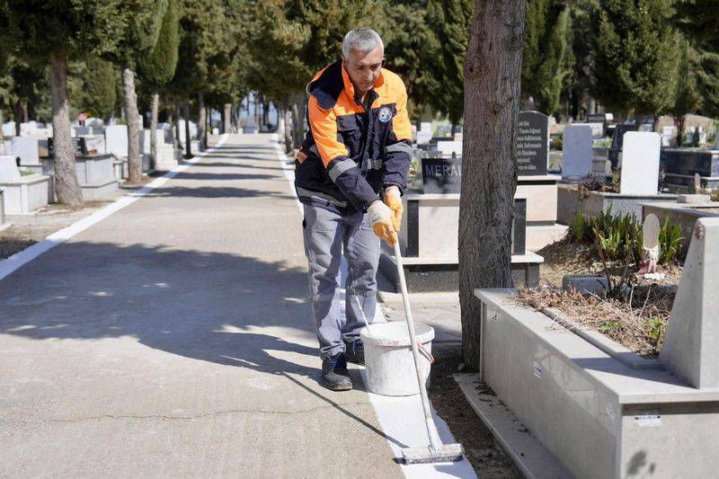 Burhaniyeliler Ramazan Bayramı’na hazır!