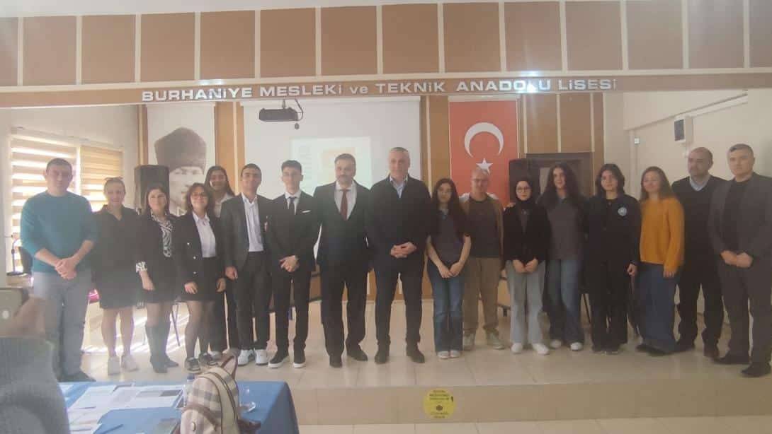 Burhaniye'de İklim Değişikliği konulu münazara yarışmaları sonuçlandı