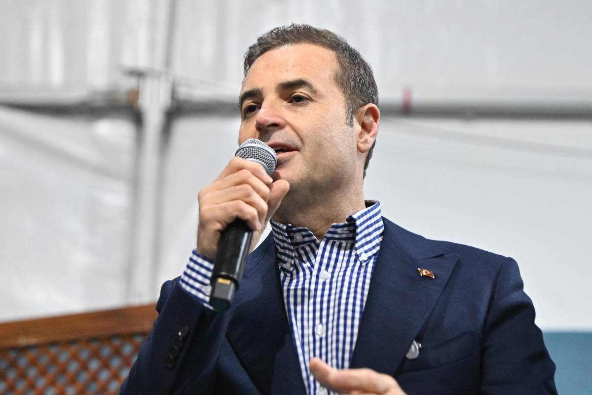 Akın, Ramazan'ın bereketini ilçe ilçe paylaşmaya devam ediyor