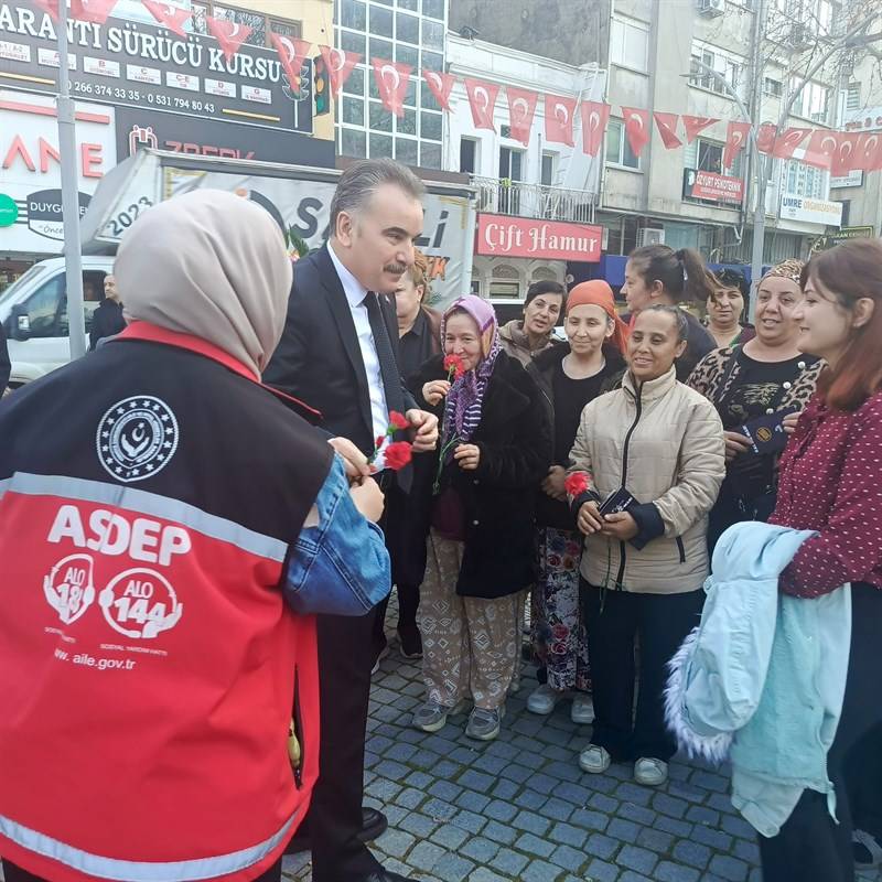 Edremit'te kadın emeği ve farkındalık buluşması