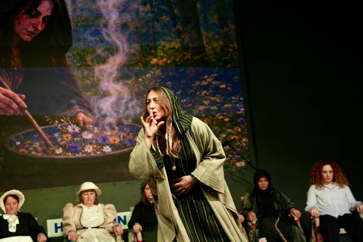 Gömeç’te 8 Mart Dünya Emekçi Kadınlar Günü, anlamlı ve yoğun katılımlı bir programla kutlandı