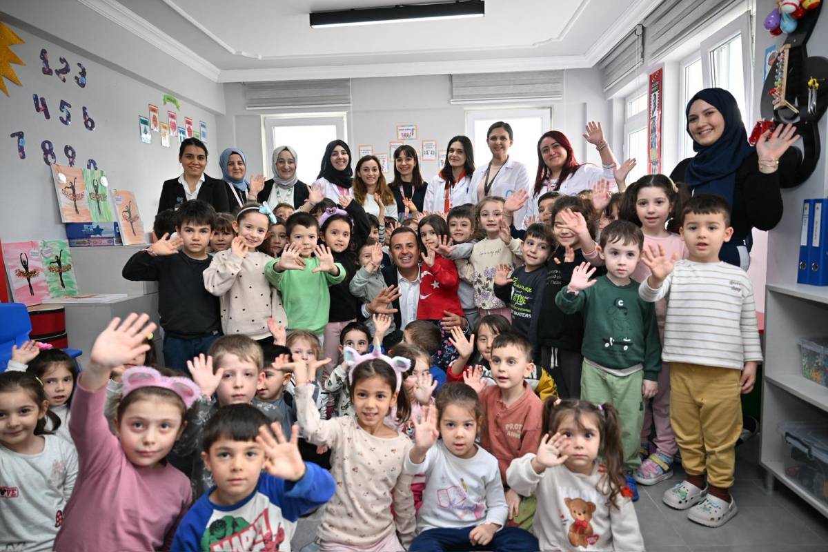 Akın’dan Kuvayımilliye Balçocuk Gündüz Bakımevi’ne ziyaret