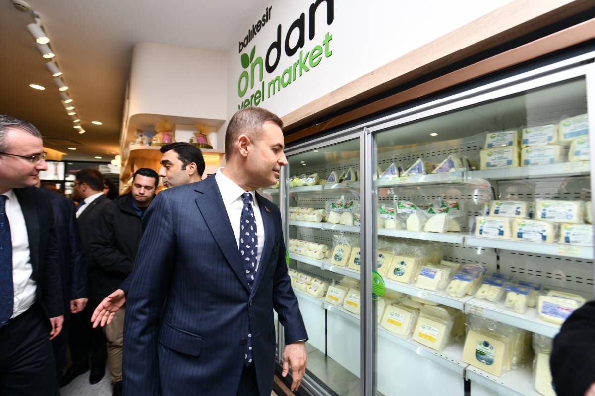 Büyükşehir emeğe değer kattı, Ondan Yerel Market’i hizmete açtı