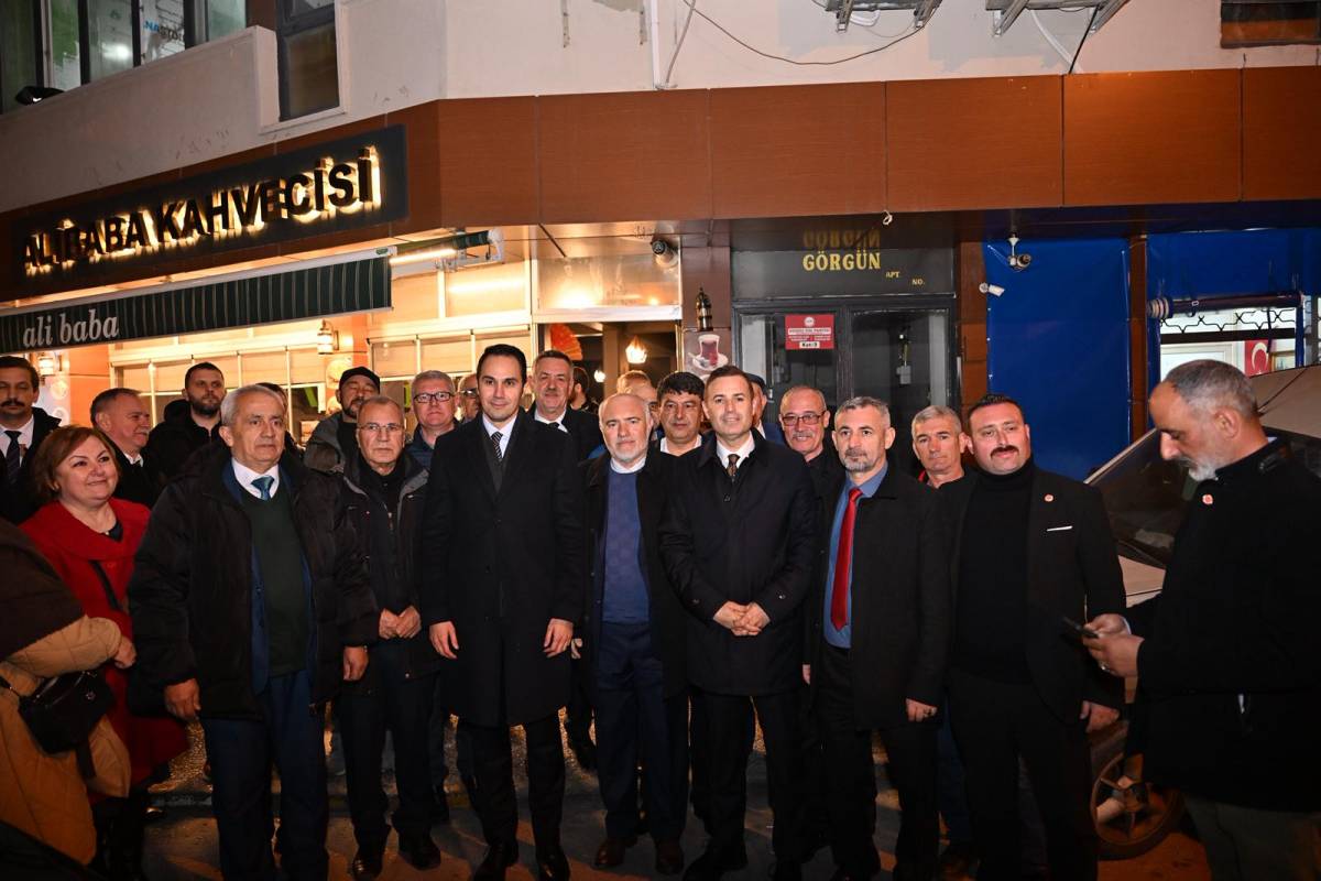 Akın, 30 bin kişiyi aynı sofrada buluşturdu