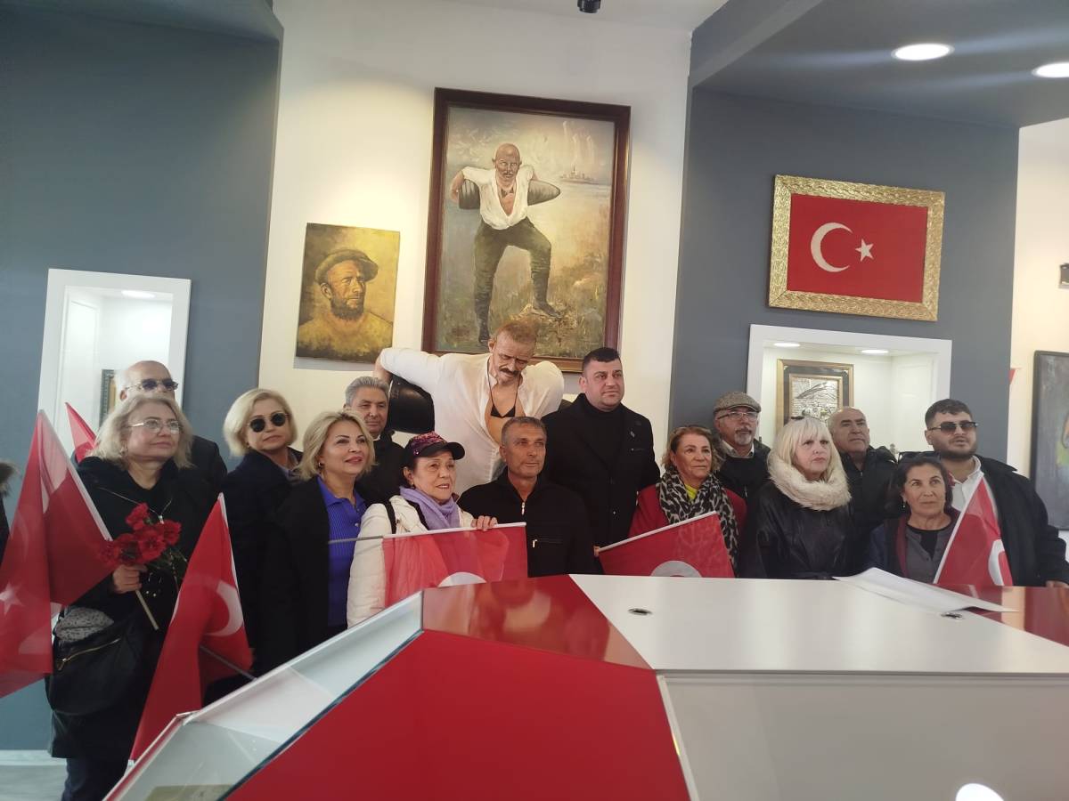 Çanakkale Gazisi Koca Seyit'e kabrinde ziyaret