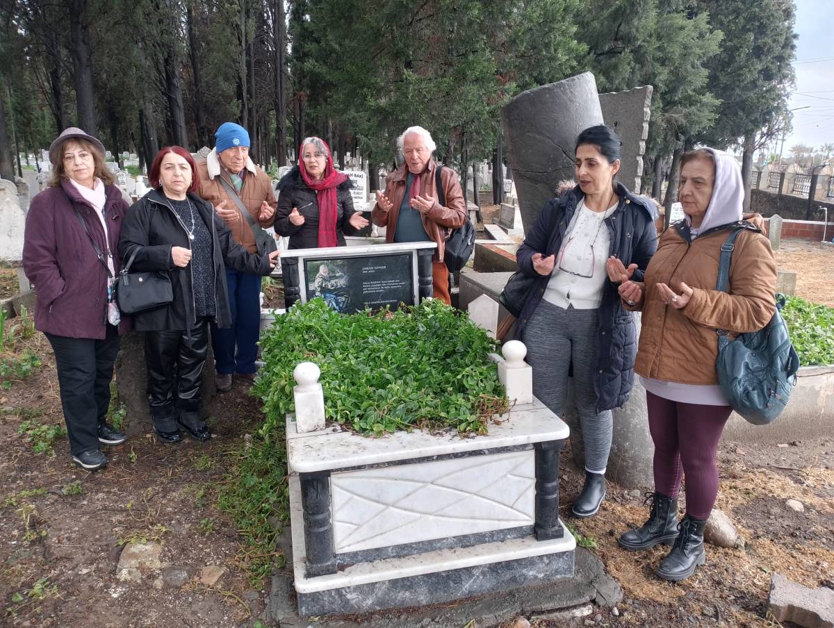 Edremit'e İz Bırakan Şairimiz Halil Soyuer