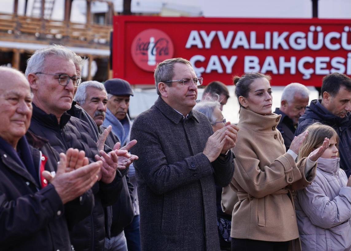 Ayvalık’ta Demokrasi Vurgusu…