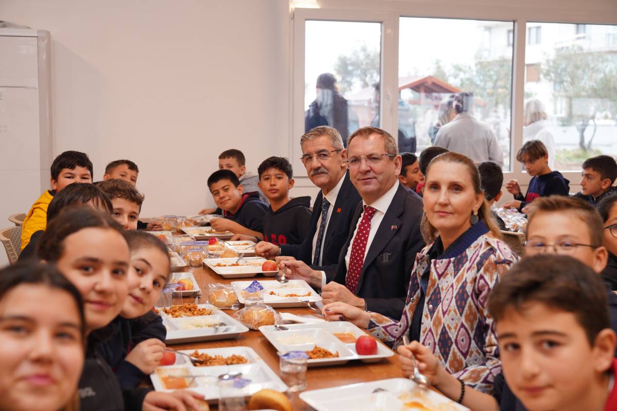 Öğrenci Dostu Kent Lokantaları İlgi Görmeye Devam Ediyor