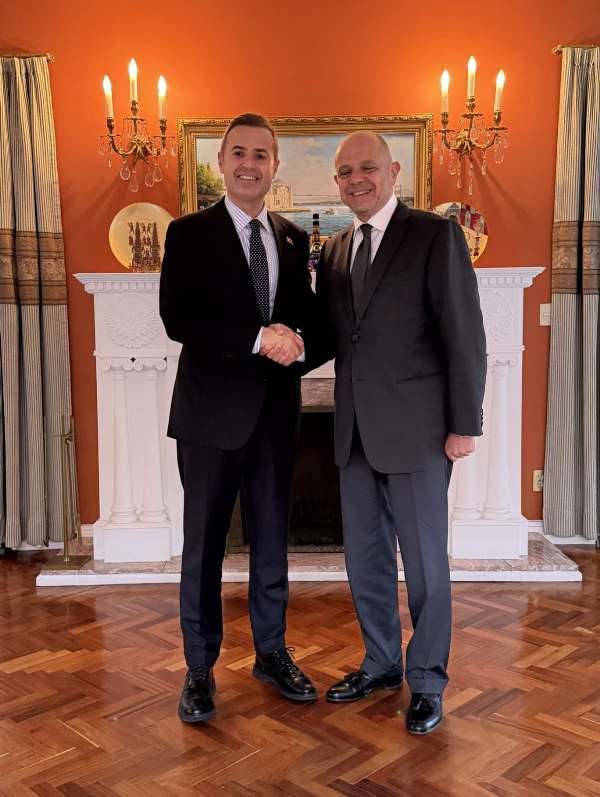 Başkan Ahmet Akın’dan Tarihi Ziyaret