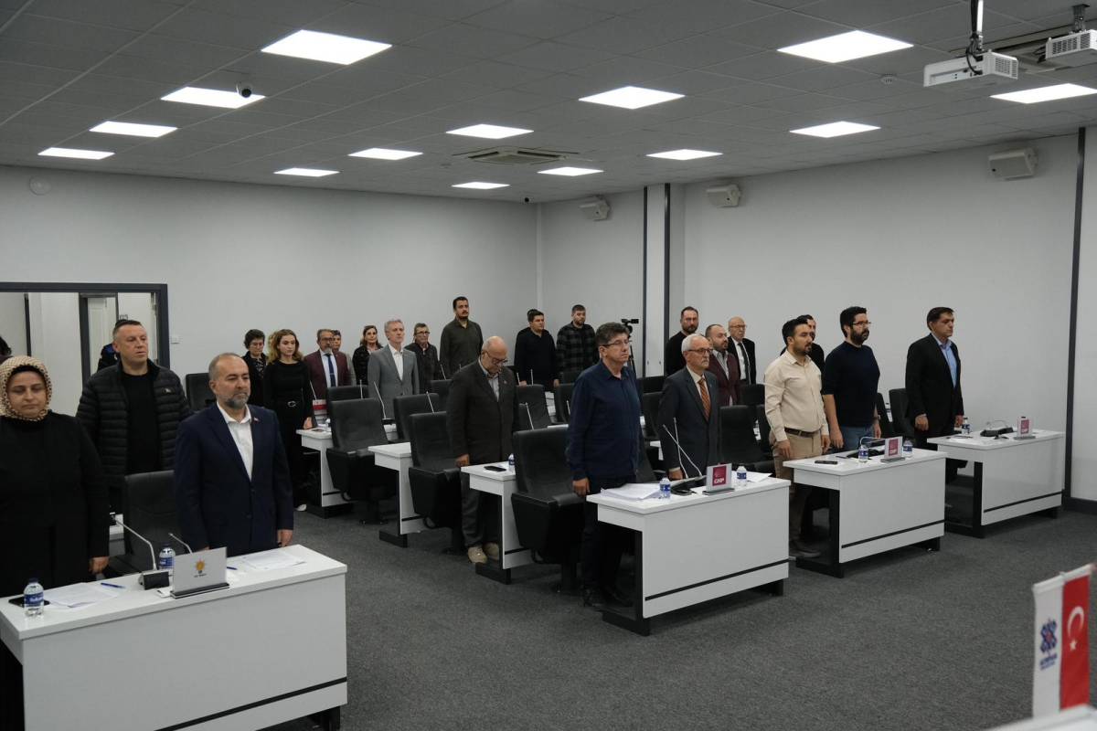 Altıeylül Belediyesi’nin Faaliyet Raporuna Tüm Partilerden Tam Destek