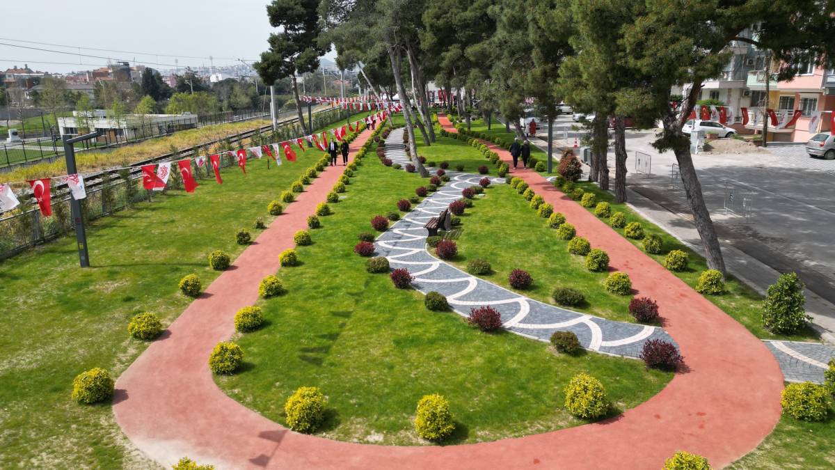 Atatürk Mahallesi’nde Laleli Parkı Hizmete Açıldı
