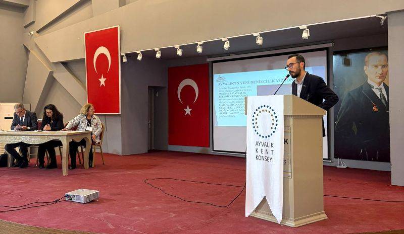 Ayvalık’a Yeni Nesil Yat Limanı Projesi Tanıtıldı